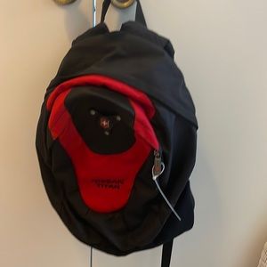 Swiss Army Backpack Nissan Titan